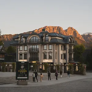 Cristina 4*, Zakopane Polonya