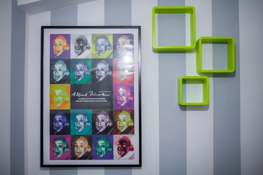 Ab Hostel Varşova 0*,